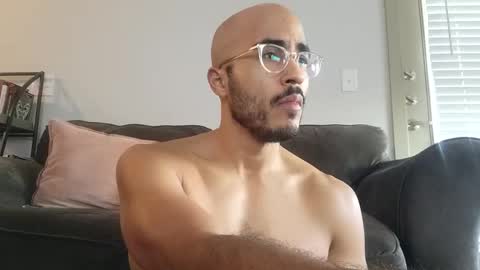 Snapshot of latinomixedbbc chatting on 8, 3, 2025 latinomixedbbc online show from 8, 3, 2025