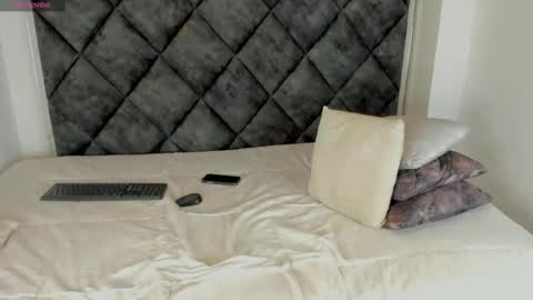 LEANDRO online show from 19, 9, 2025