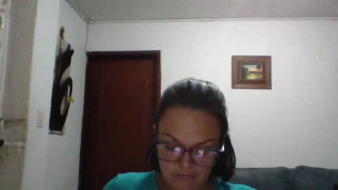 Laura online show from 8, 6, 2026