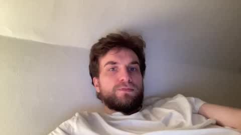 Snapshot of laughingjoe chatting on 10, 3, 2026 LaughingJoe online show from 10, 3, 2026