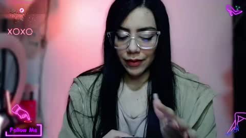 laujgray online show from 13, 10, 2025