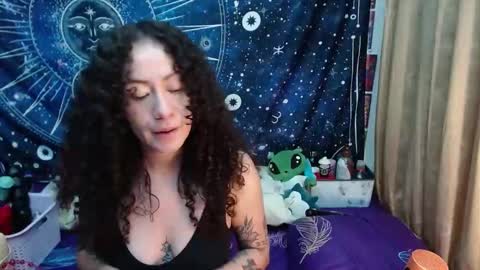  Wen  online show from 17, 1, 2025