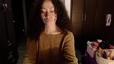  Wen  online show from 30, 1, 2025