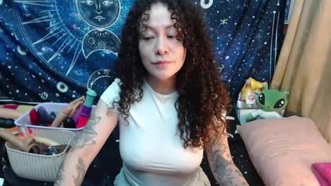  Wen  online show from 4, 3, 2025