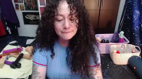  Wen  online show from 5, 11, 2025