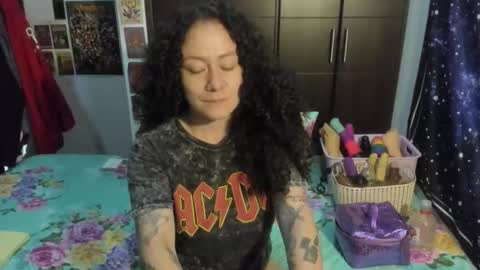  Wen  online show from 19, 12, 2025