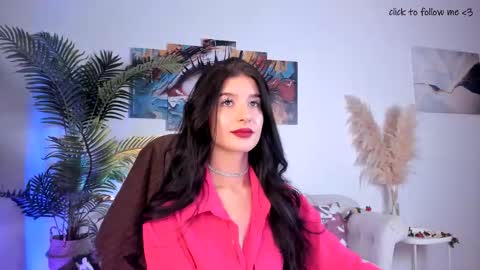 Snapshot of laura_coy chatting on 24, 9, 2025 Laura online show from 24, 9, 2025