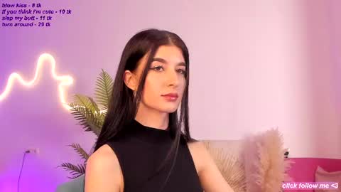 Snapshot of laura_coy chatting on 26, 7, 2026 Laura online show from 26, 7, 2026