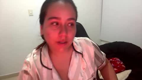 laura online show from 4, 12, 2025