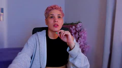 Laura Rose online show from 14, 12, 2025