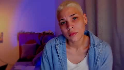 Laura Rose online show from 5, 3, 2026