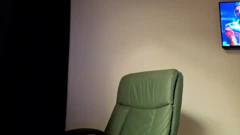 Snapshot of laura_r23 chatting on 11, 7, 2026 Laura Rose online show from 11, 7, 2026