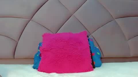 Snapshot of laura_sweet7 chatting on 29, 1, 2025 Laura online show from 29, 1, 2025