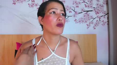 Laura online show from 27, 6, 2026