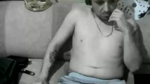 lauradecuada2 online show from 7, 4, 2026