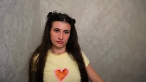 Laura online show from 27, 6, 2026