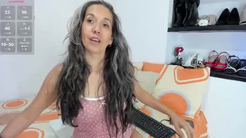 Laura online show from 22, 7, 2026