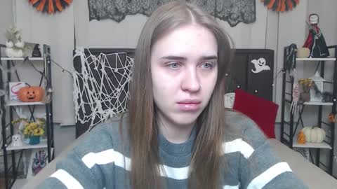 Snapshot of laurahlot chatting on 24, 10, 2025 LauraHlot online show from 24, 10, 2025