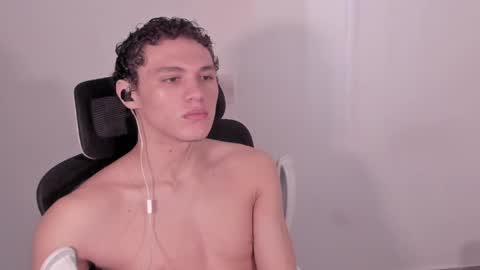 Laureent online show from 26, 4, 2026