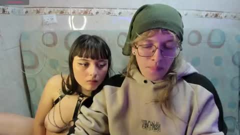 Laures666 online show from 19, 6, 2026