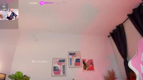 Snapshot of lauren__dallass chatting on 3, 12, 2024 MissLauren online show from 3, 12, 2024