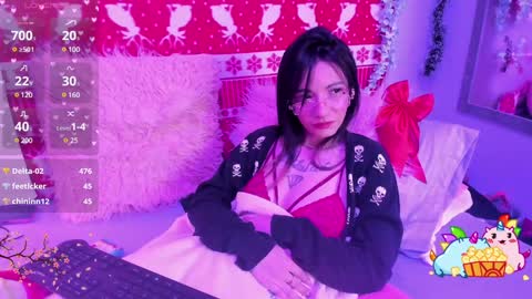 Lauren evans9 online show from 18, 12, 2024