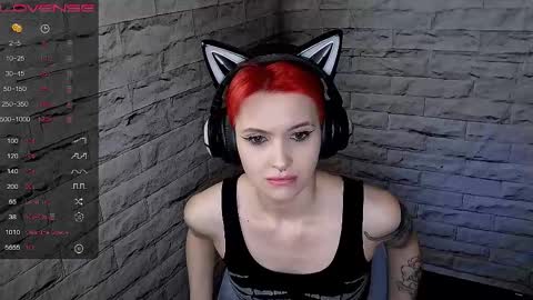 Snapshot of lauren_raquel chatting on 29, 4, 2026 Eva online show from 29, 4, 2026