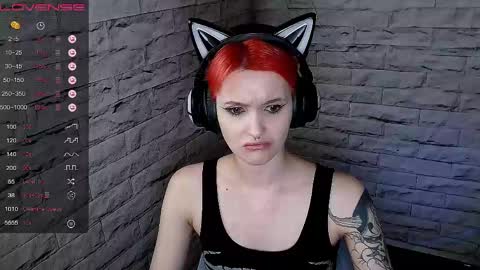 Snapshot of lauren_raquel chatting on 30, 4, 2026 Eva online show from 30, 4, 2026