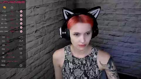 Snapshot of lauren_raquel chatting on 10, 5, 2026 Eva online show from 10, 5, 2026