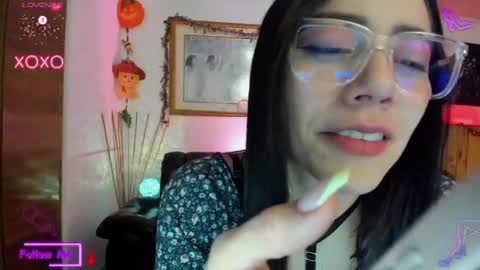 Lauren online show from 9, 3, 2025