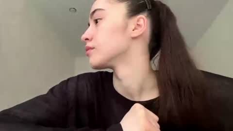 laurenadupuy online show from 20, 7, 2026