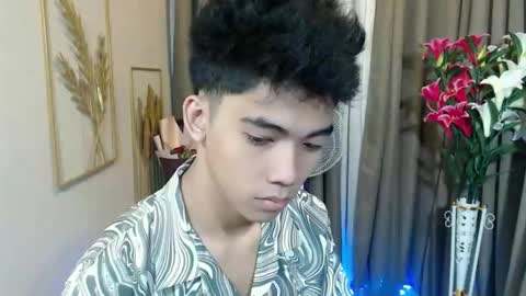 laurence_cuttieguyhere online show from 26, 3, 2026
