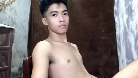 laurence_cuttieguyhere online show from 24, 4, 2026