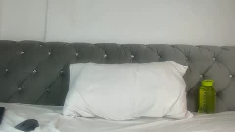 LAUREN online show from 20, 4, 2026