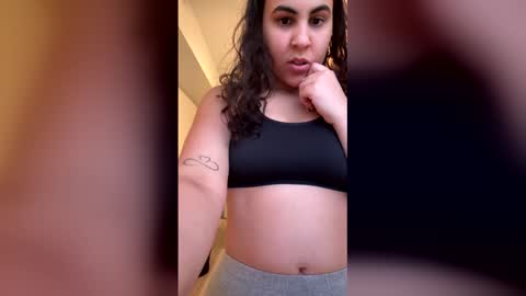 laurenivy online show from 1, 4, 2026