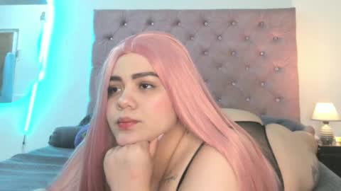 laurenlaine online show from 27, 6, 2026