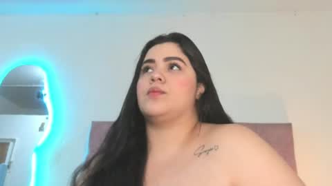 laurenlaine online show from 11, 7, 2026