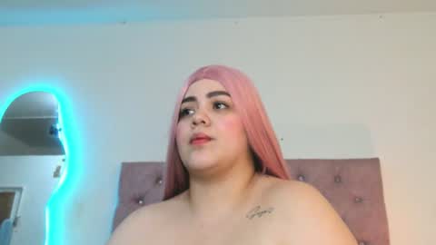 laurenlaine online show from 16, 7, 2026