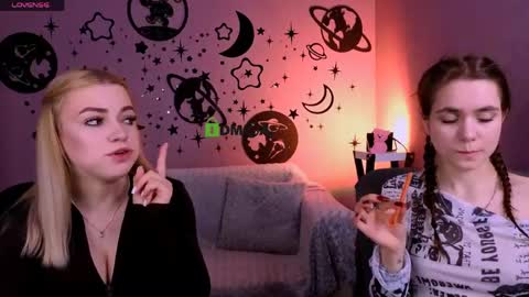 Laure online show from 6, 6, 2026