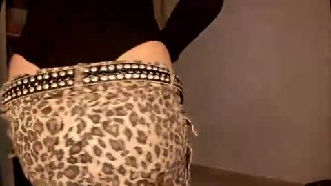 laurenn_111 online show from 18, 6, 2026