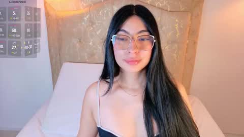 laurenn_smitth online show from 27, 2, 2026