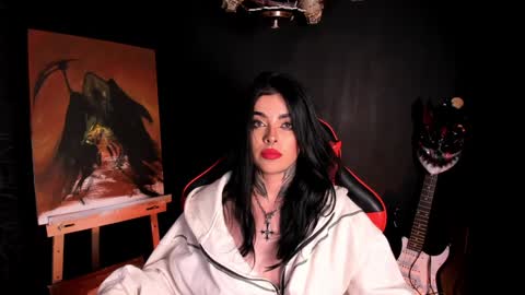 Snapshot of laurenrousexx chatting on 5, 2, 2025 LAUREN INDEPENDENT MODEL HELP ME REACH 100 LIKES PLS online show from 5, 2, 2025