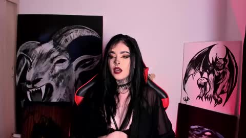 Snapshot of laurenrousexx chatting on 3, 10, 2025 LAUREN INDEPENDENT MODEL HELP ME REACH 100 LIKES PLS online show from 3, 10, 2025