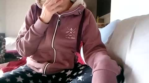 lauriehotxxx online show from 9, 12, 2024