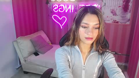 Snapshot of laurita_b chatting on 28, 12, 2024 Laurita online show from 28, 12, 2024