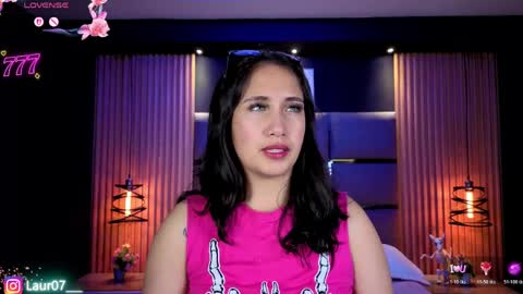 Lau Roberts online show from 23, 4, 2026