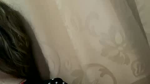 Snapshot of lauu_g chatting on 22, 12, 2024 Lauu G online show from 22, 12, 2024