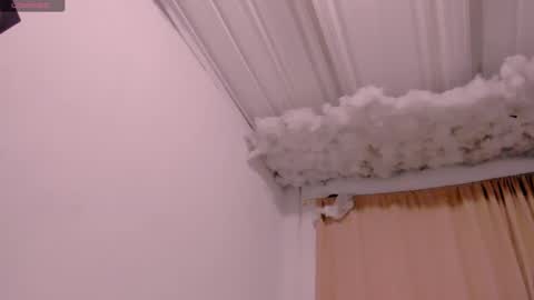 Snapshot of lauu_g chatting on 25, 2, 2025 Lauu G online show from 25, 2, 2025