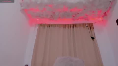 Snapshot of lauu_g chatting on 5, 3, 2025 Lauu G online show from 5, 3, 2025