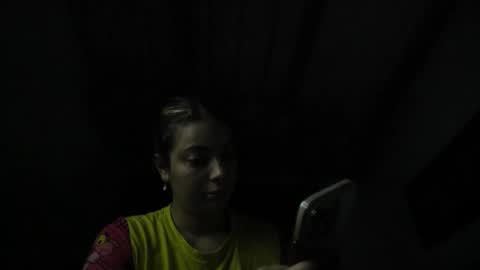 Lauu G online show from 4, 6, 2026